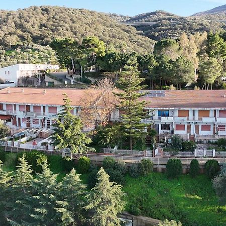 Villetta Sul Mare Аккуедольчі Екстер'єр фото