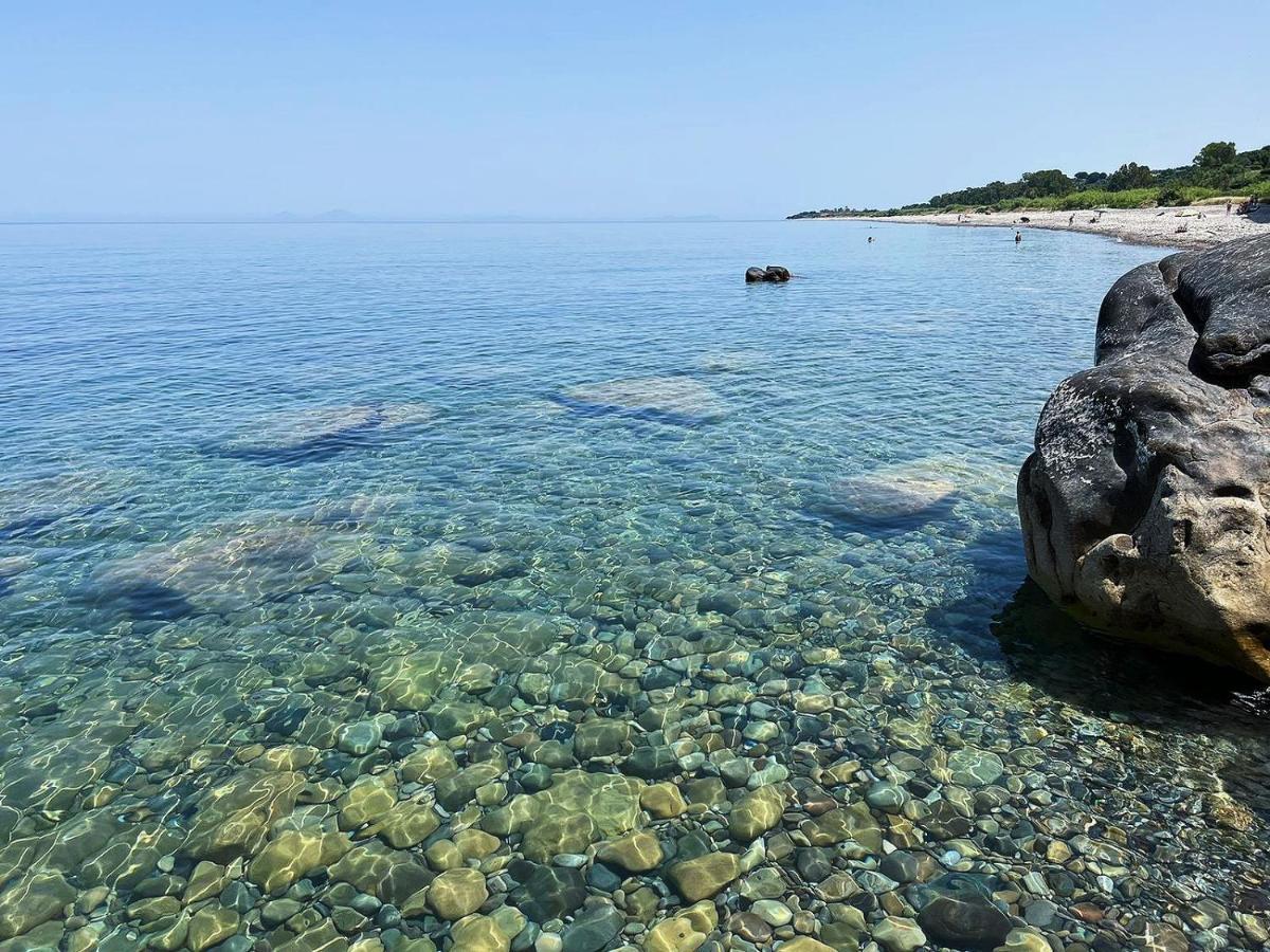 Villetta Sul Mare Аккуедольчі Екстер'єр фото