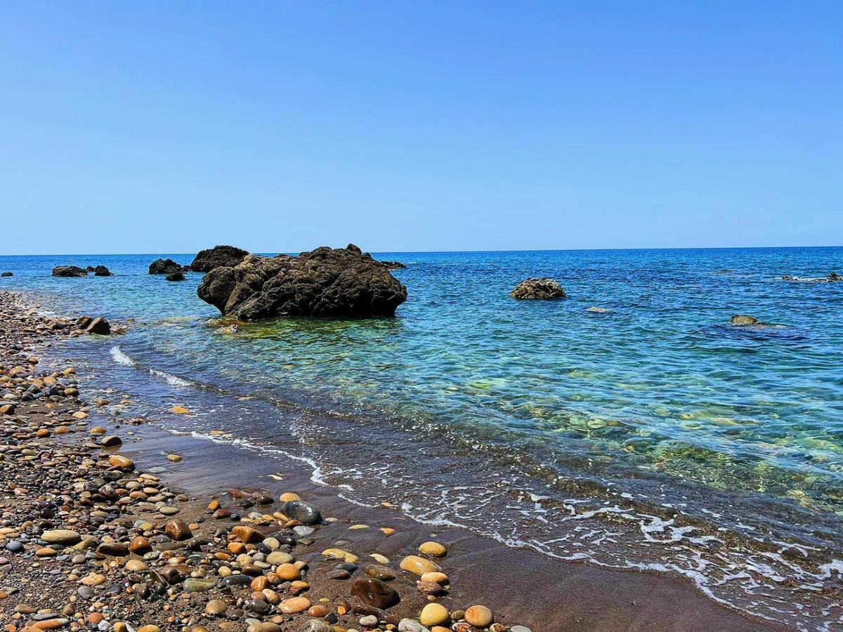 Villetta Sul Mare Аккуедольчі Екстер'єр фото